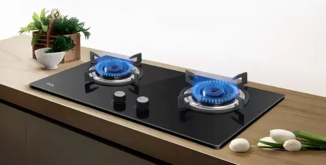 家用燃氣灶開關沒電怎么辦