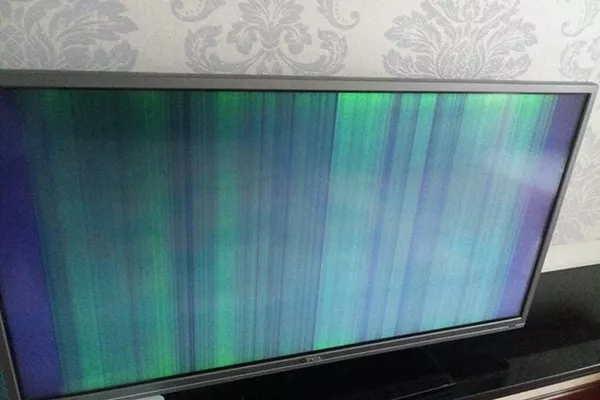 顯示器出現(xiàn)閃爍豎條紋怎么辦