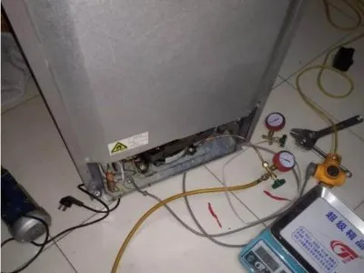 冰箱管道堵了是怎么回事？