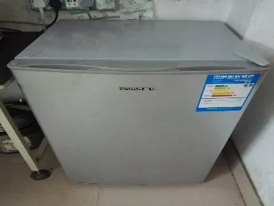 1米二冰箱溫控器怎么換