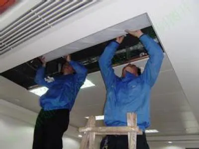 空調老是顯示ff怎么回事